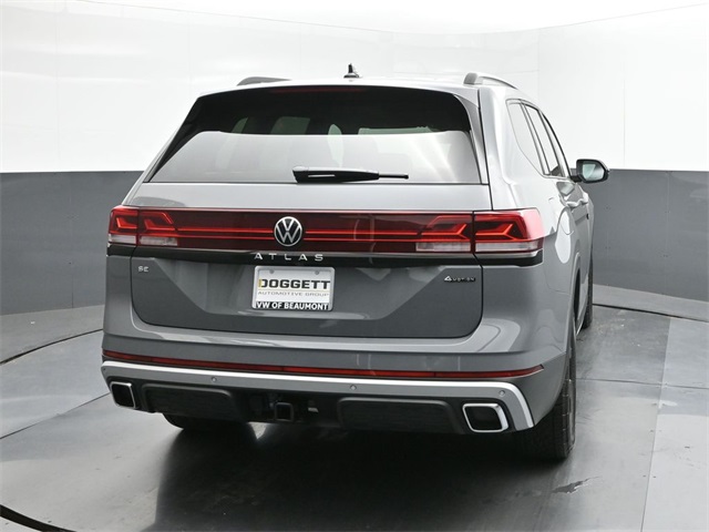 2025 Volkswagen Atlas Peak Edition SE photo 10