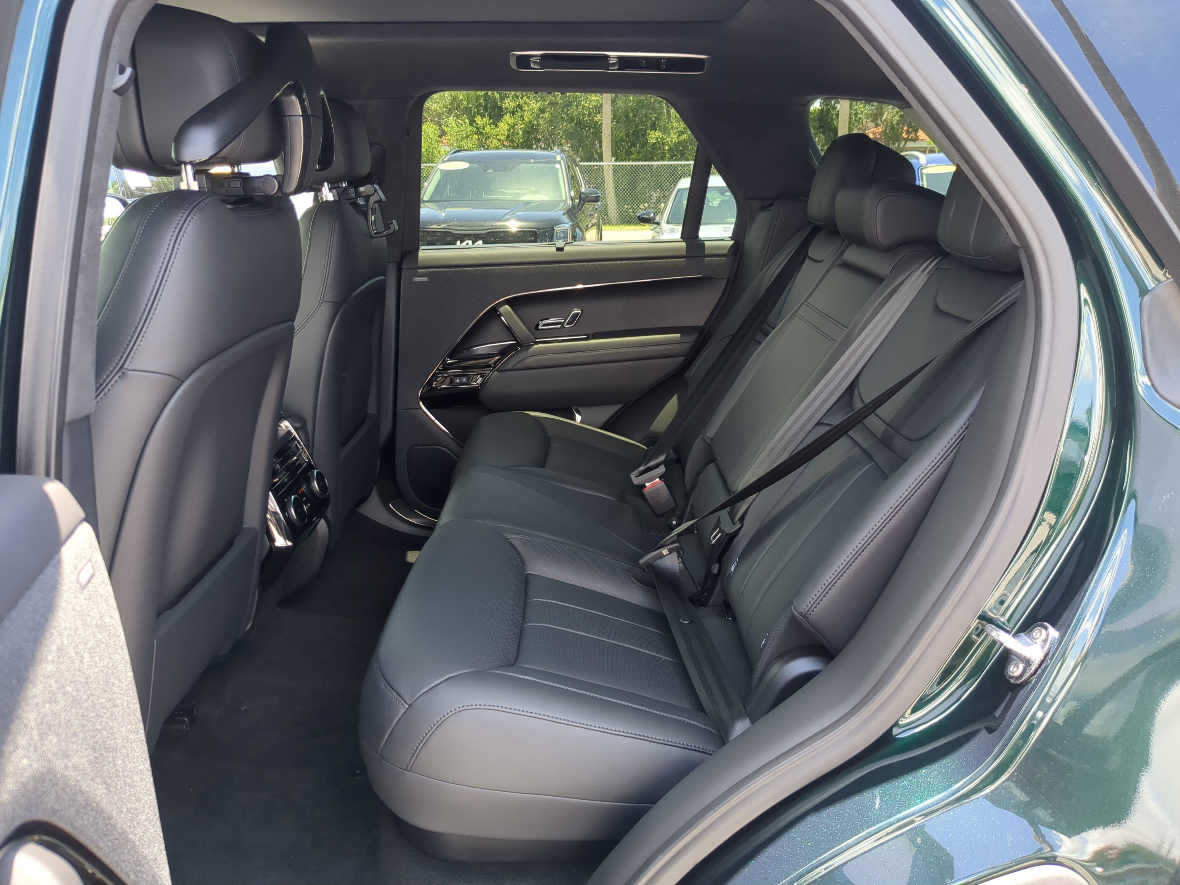 2025 Land Rover Range Rover Sport Autobiography photo 11