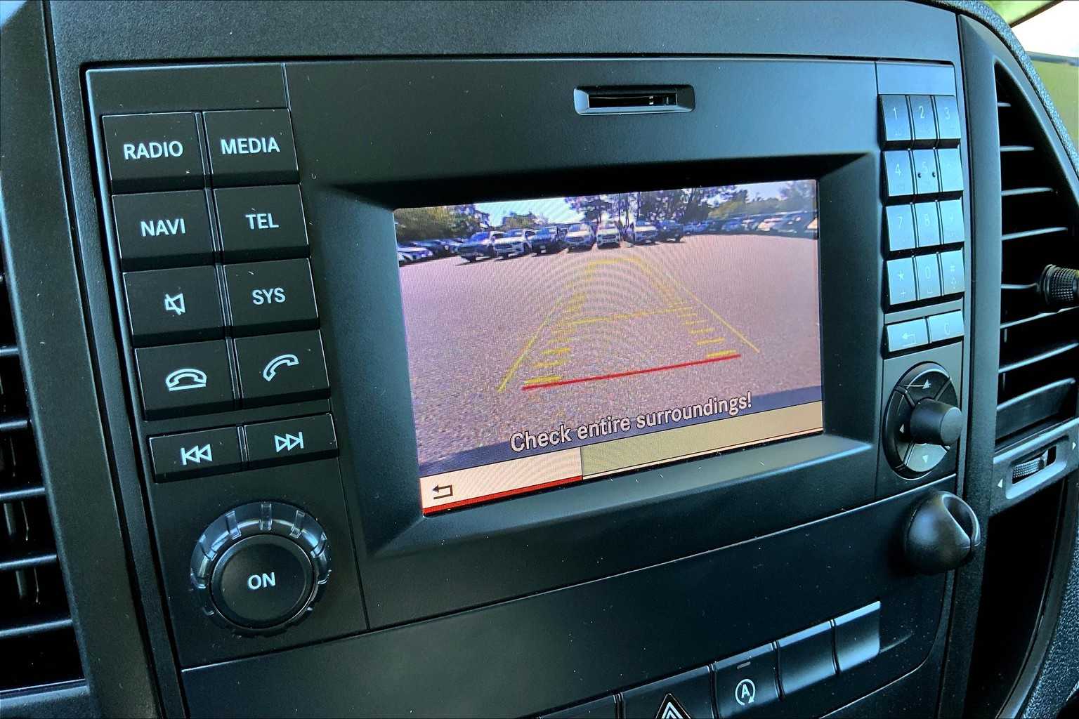 2016 Mercedes Benz Metris photo 26