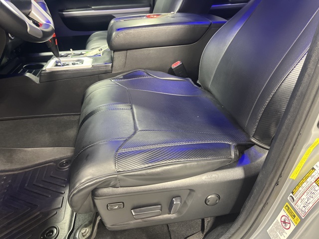 2014 Toyota Tundra Platinum photo 4