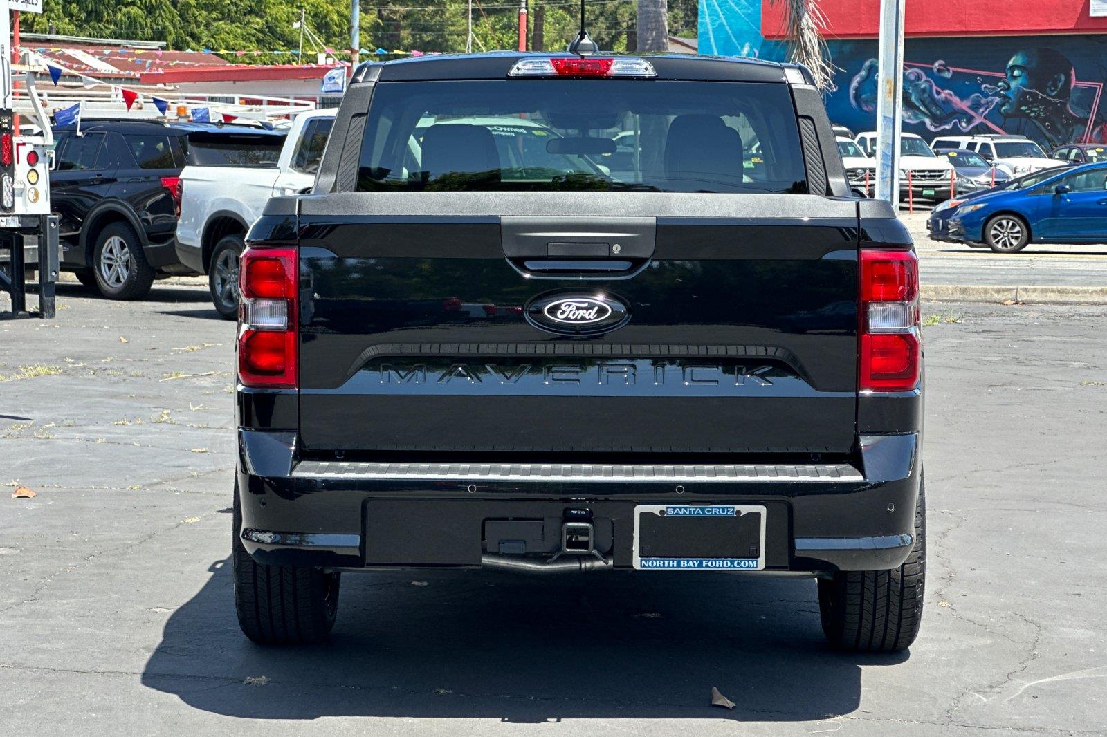 2025 Ford Maverick photo 4