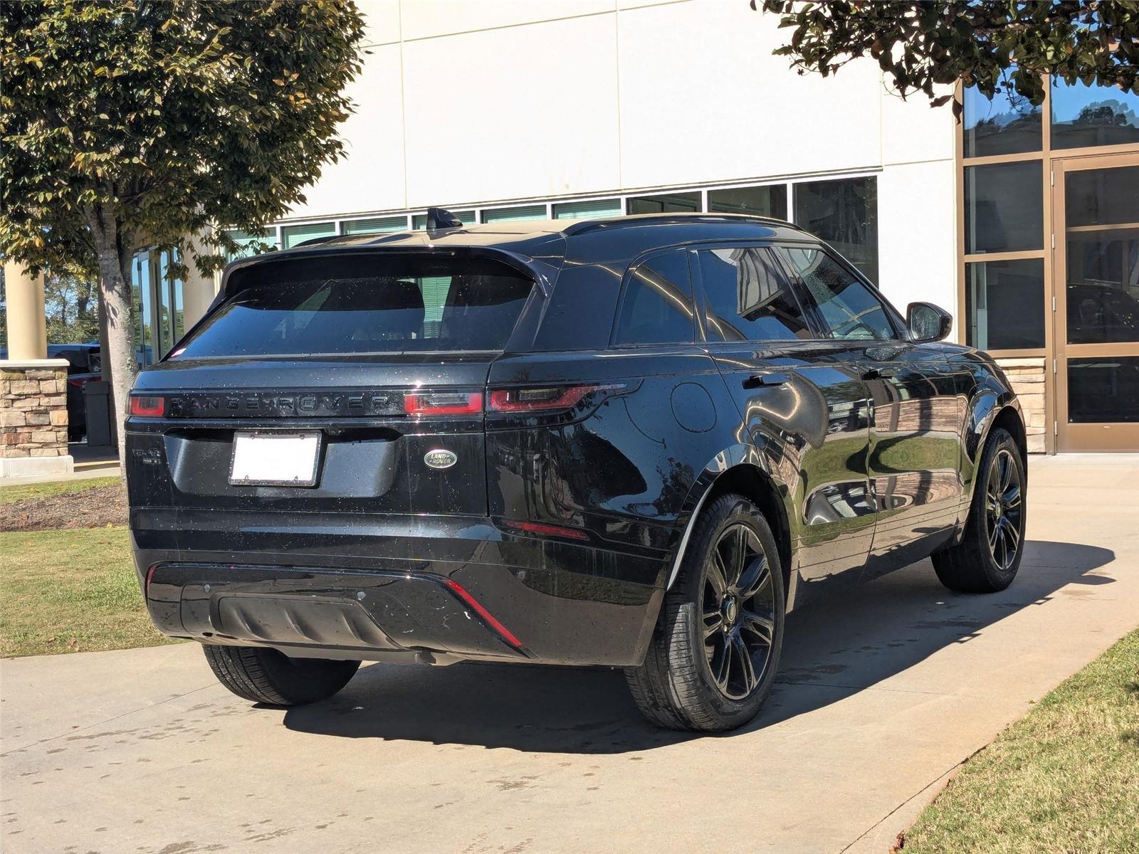 2020 Land Rover Range Rover Velar R-Dynamic S photo 2