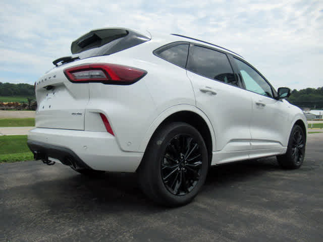 2023 Ford Escape ST-Line Elite photo 7