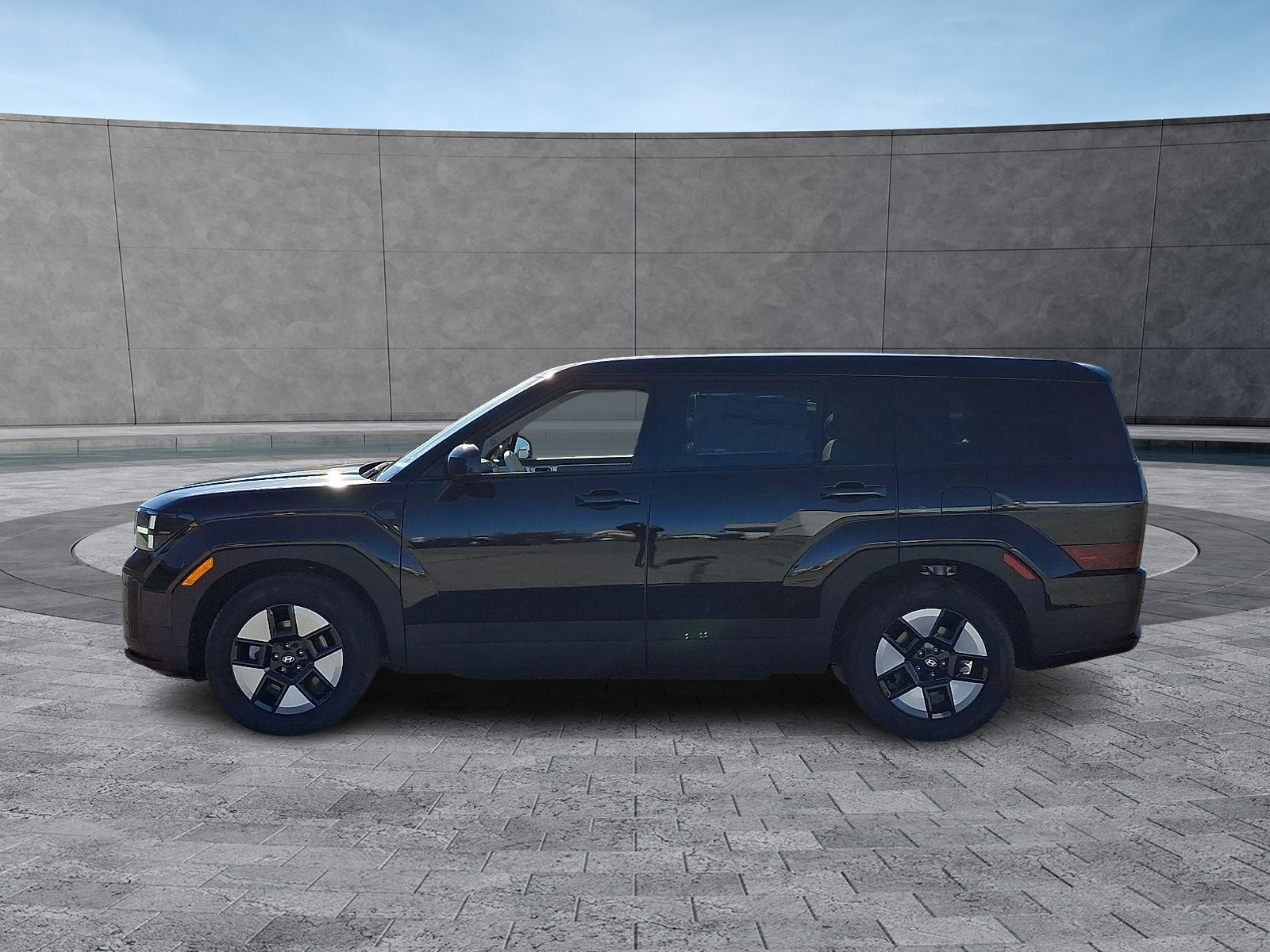 2026 Hyundai Santa Fe SE photo 3