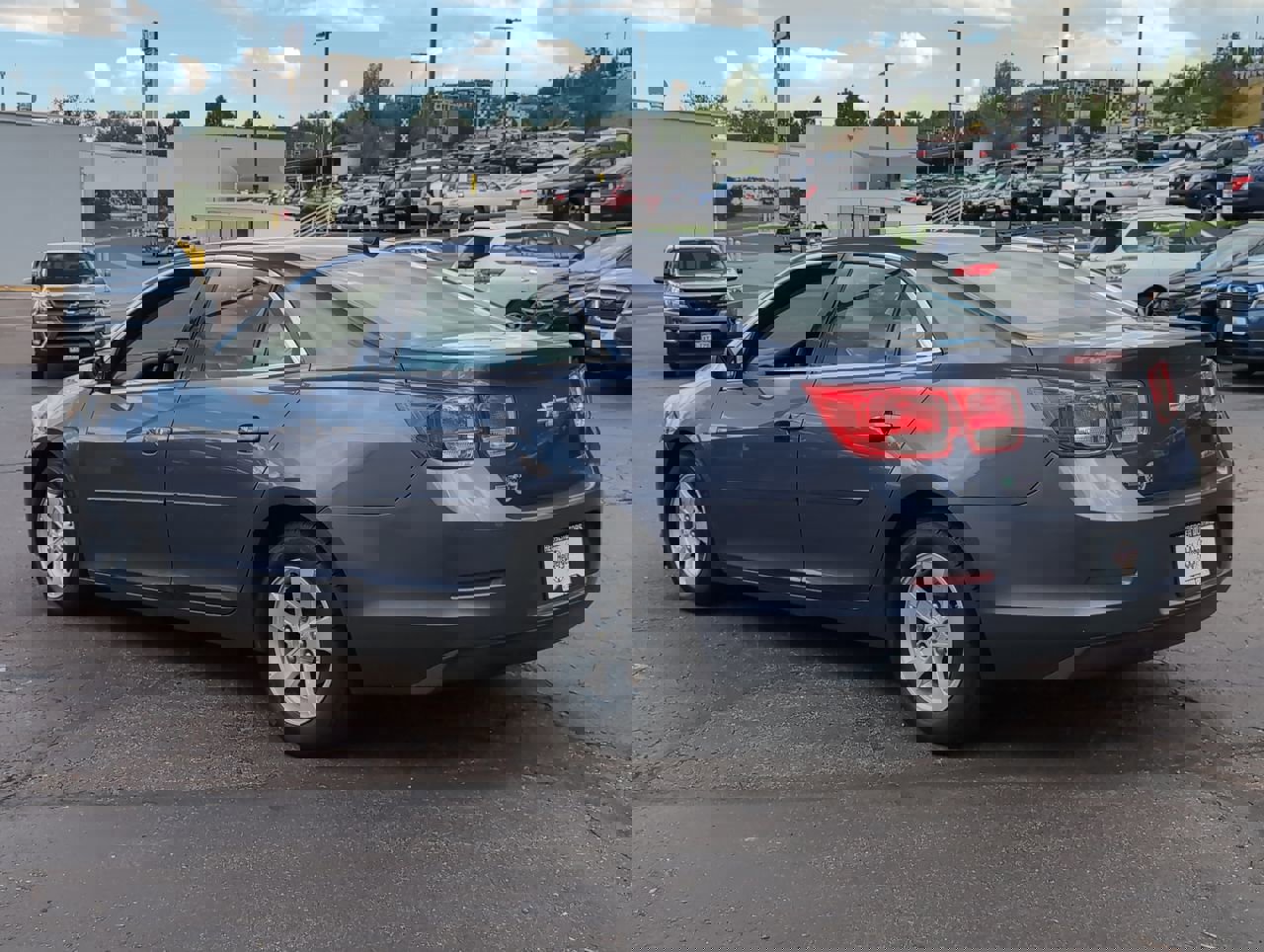 2014 Chevrolet Malibu LS photo 4