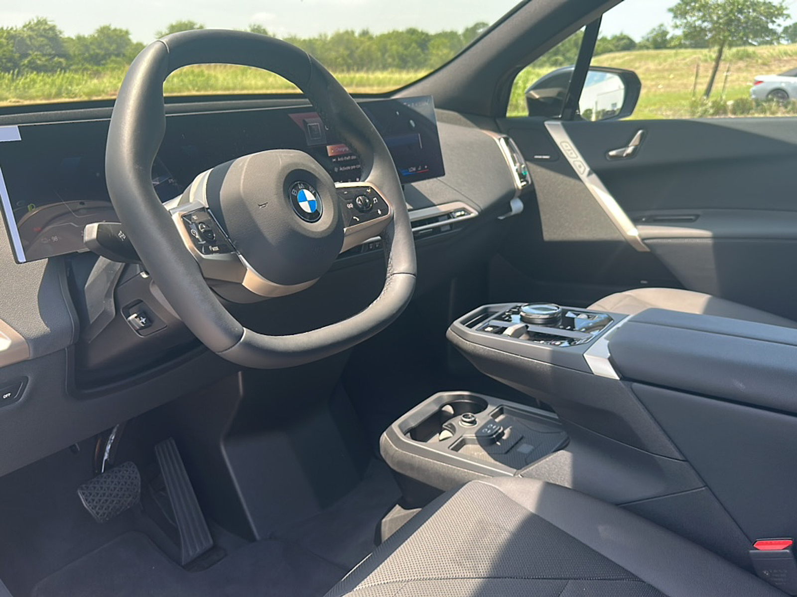 2026 Bmw iX photo 5