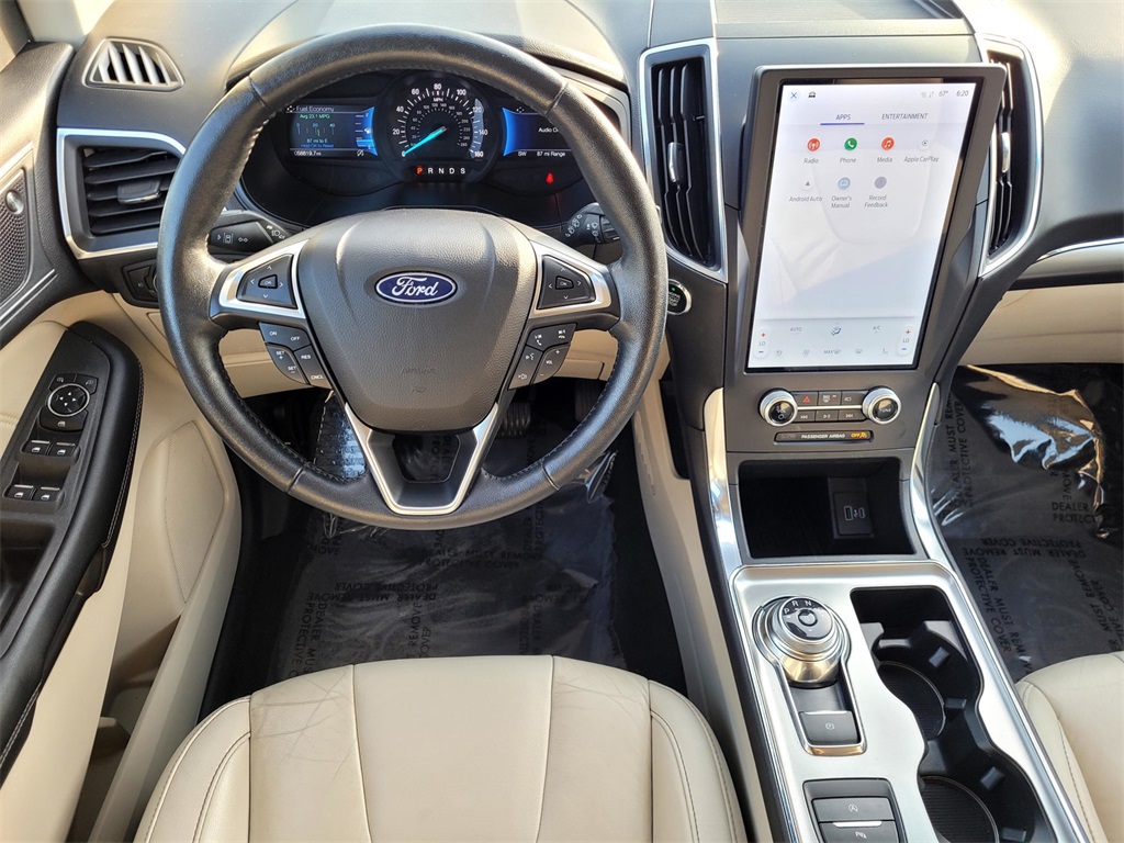 2022 Ford Edge Titanium photo 22