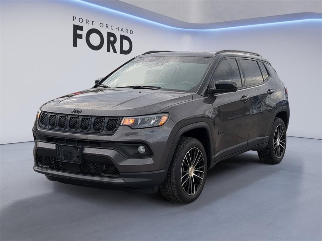 2023 Jeep Compass Altitude