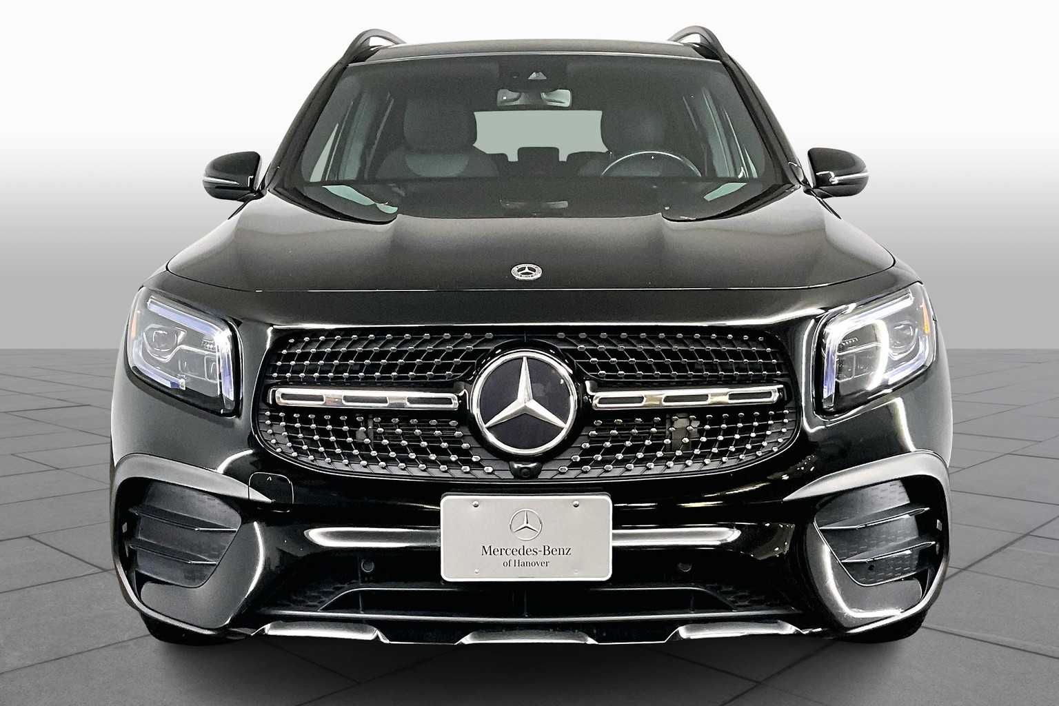 2021 Mercedes Benz GLB 250 4MATIC photo 3