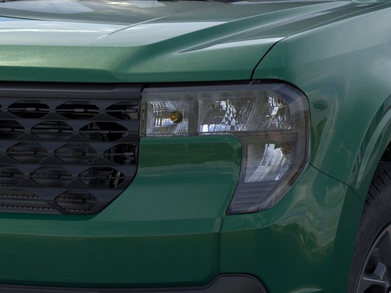 2025 Ford Maverick XLT photo 2