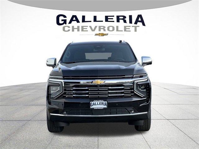 2026 Chevrolet Suburban Premier photo 2