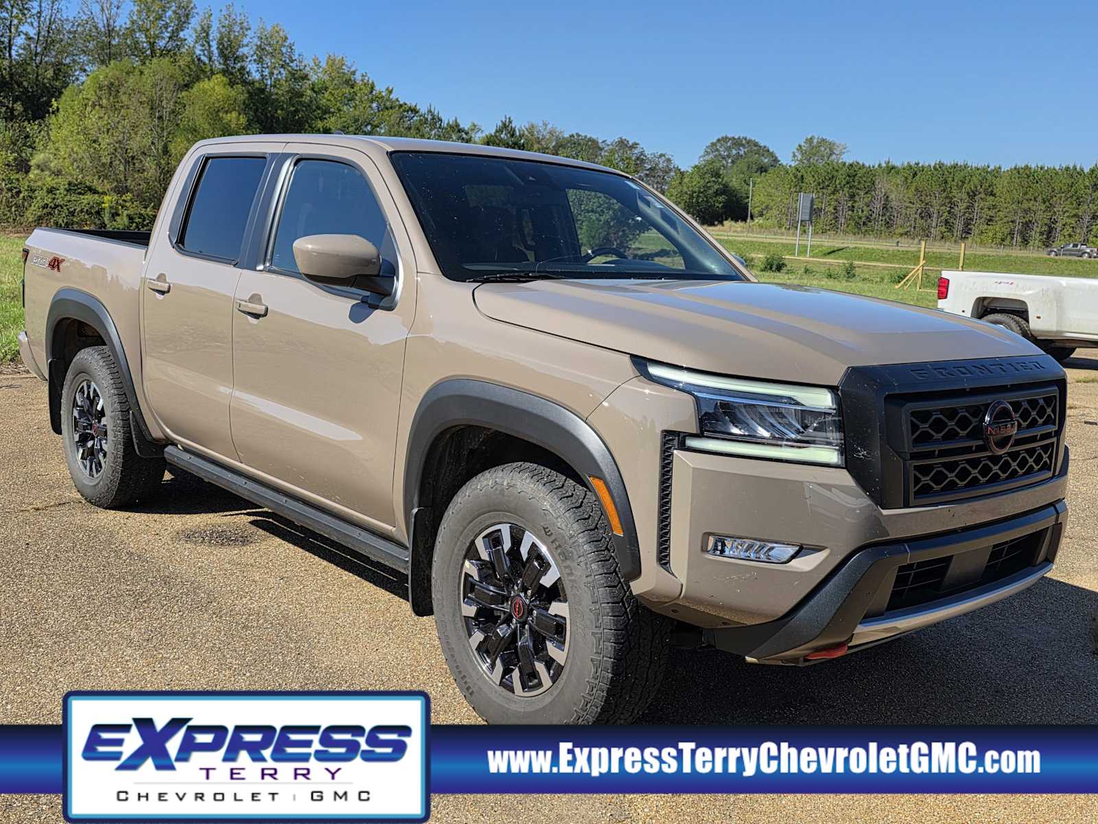 2024 Nissan Frontier