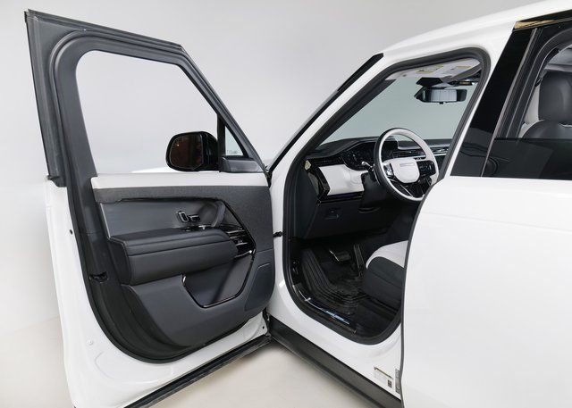 2024 Land Rover Range Rover Sport P400 Dynamic SE photo 22