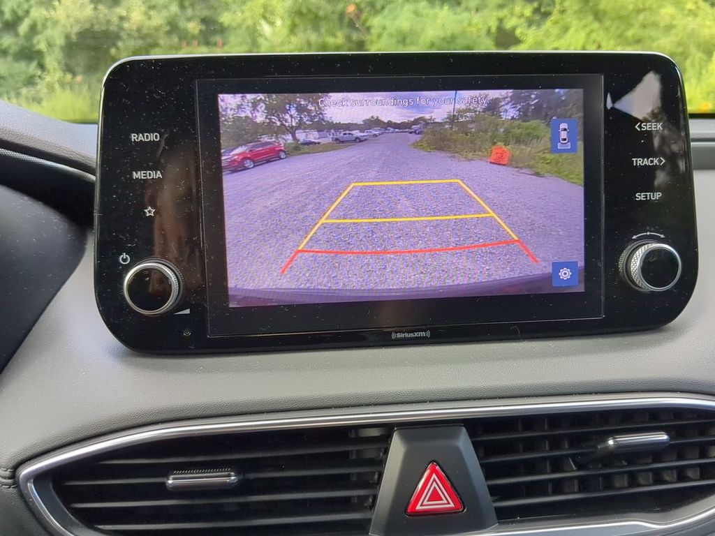 2022 Hyundai Santa Fe SEL photo 17