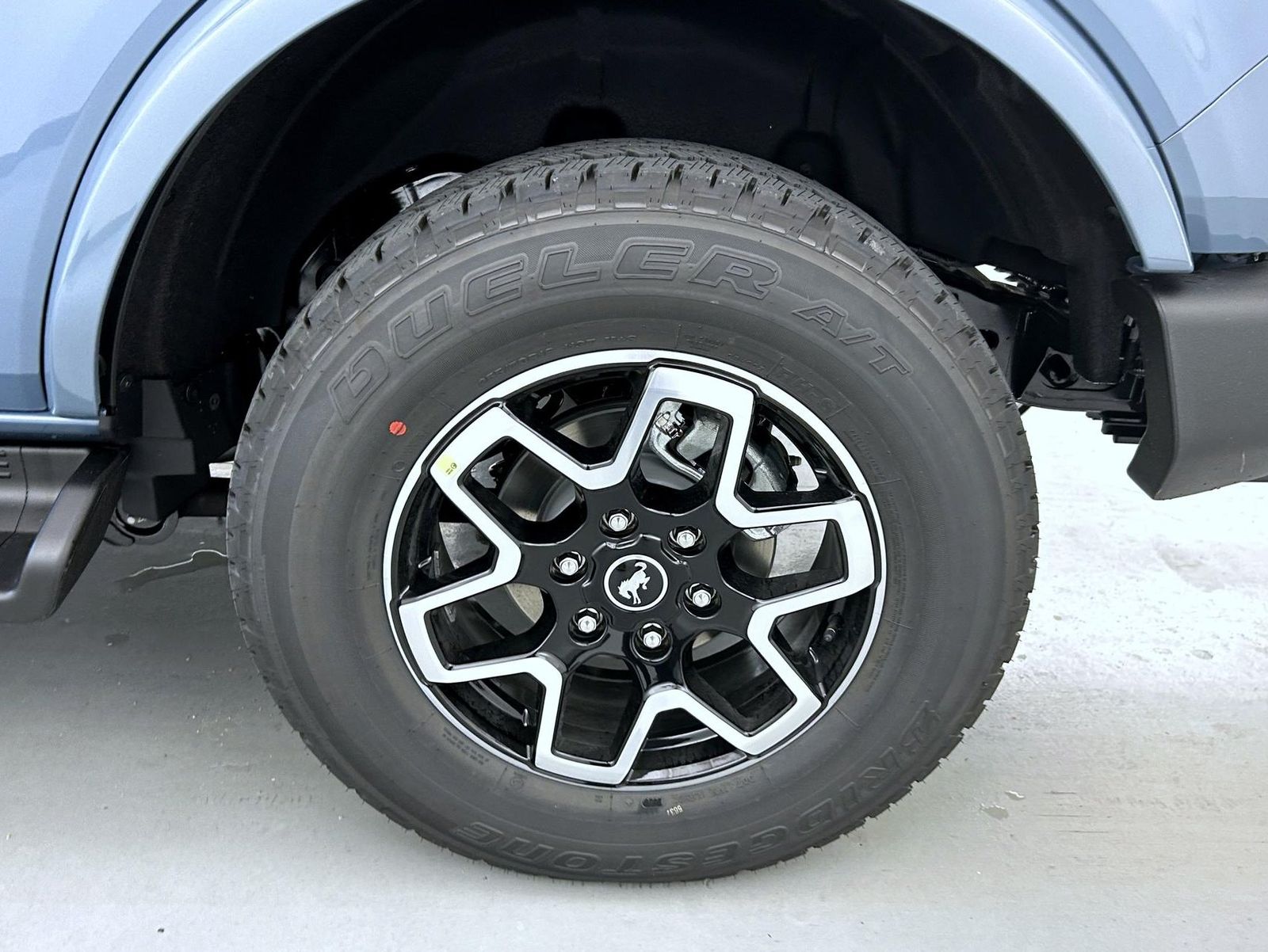 2025 Ford Bronco Outer Banks photo 19