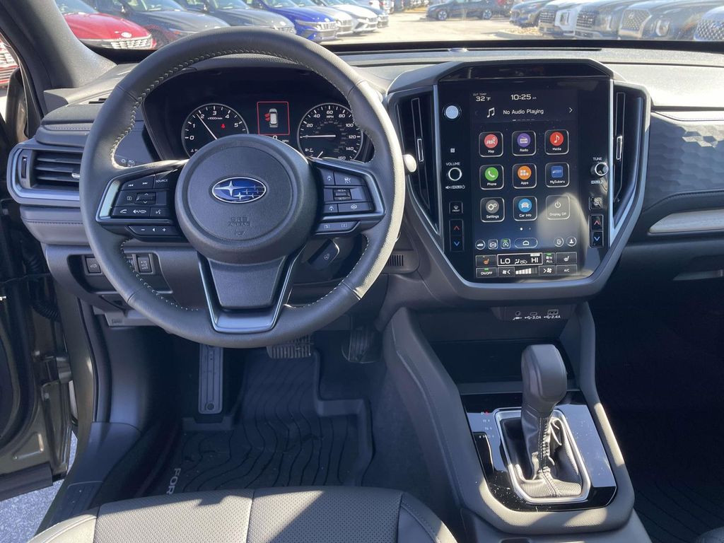 2025 Subaru Forester Limited photo 4
