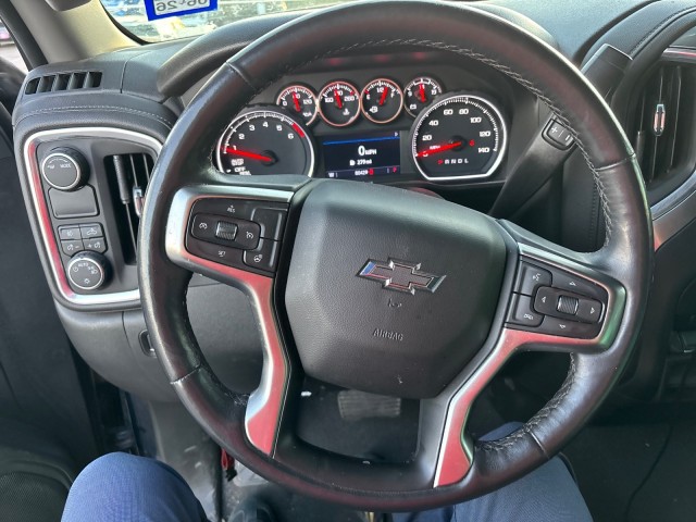 Used 2022 Northsky Blue Metallic Chevrolet RST image 31