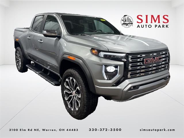 2025 GMC Canyon Denali's photo