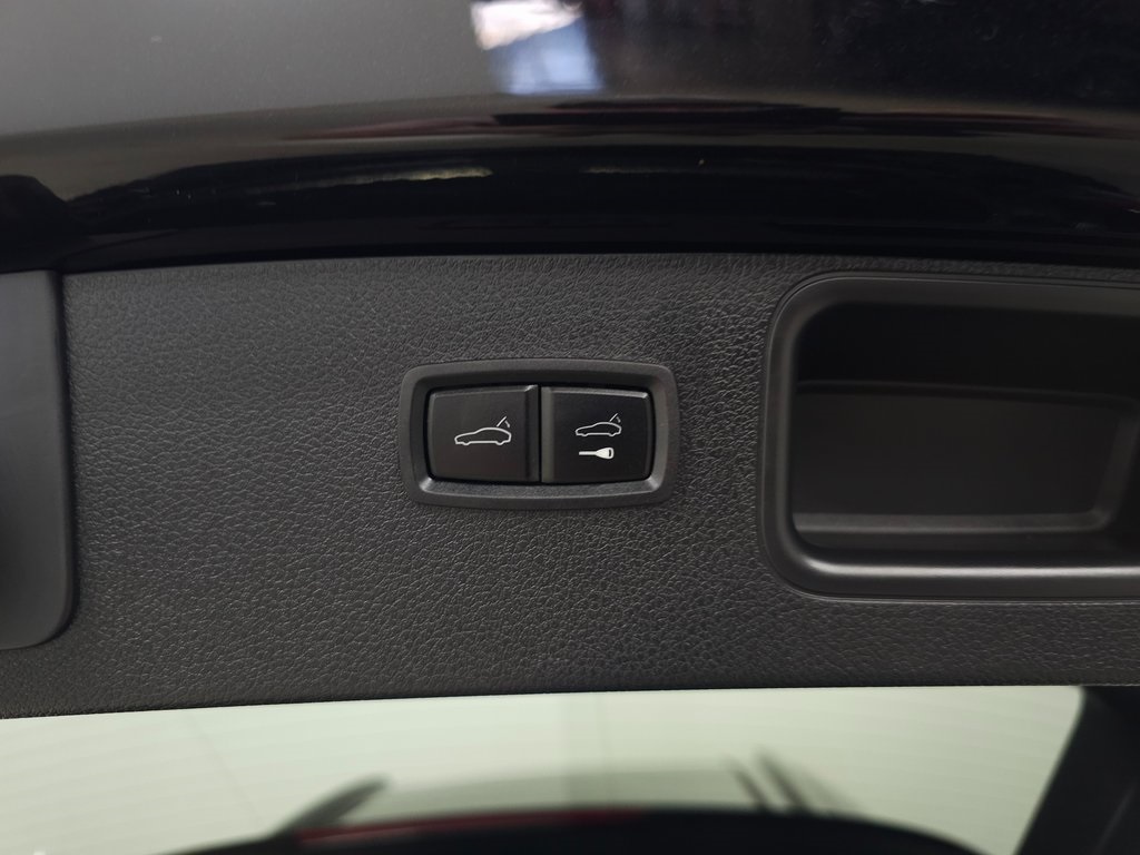 2022 PORSCHE MACAN - Image 6