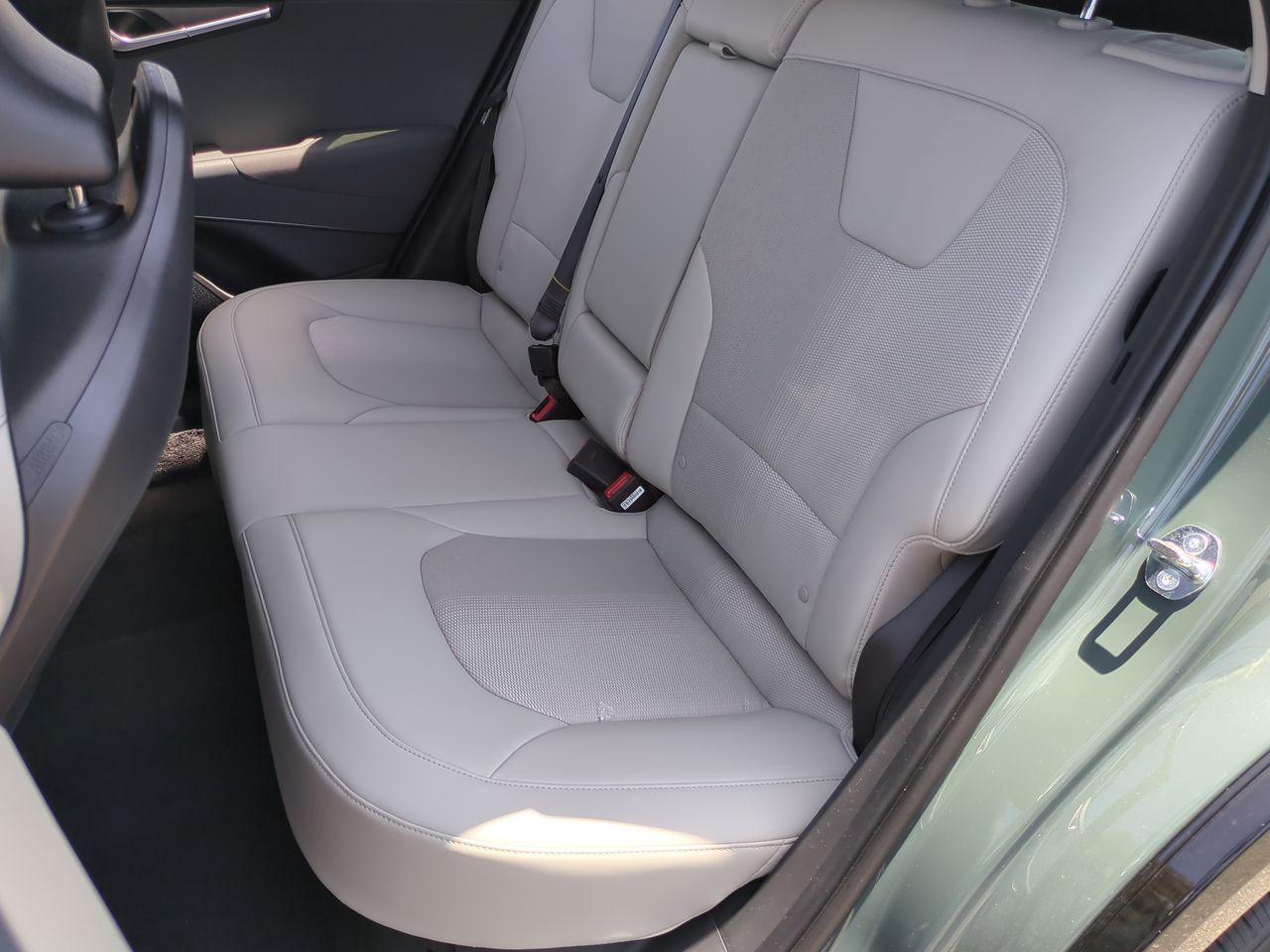 2025 Kia Niro EX Touring photo 20