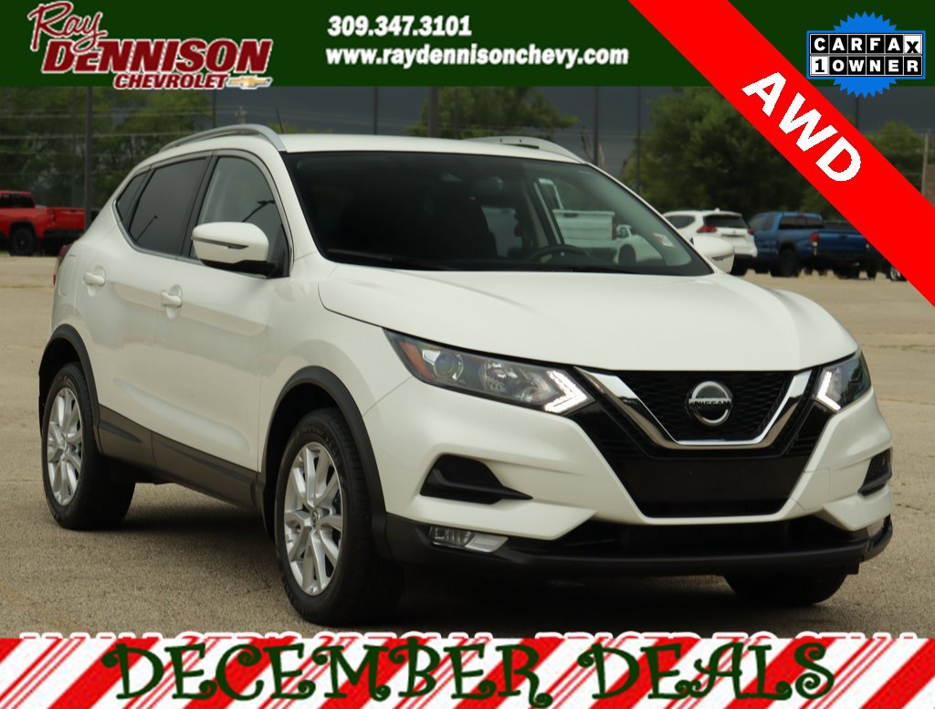 2021 Nissan Rogue Sport SV's photo