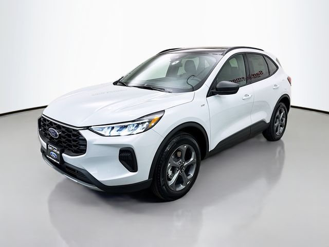 2025 Ford Escape ST-Line photo 3