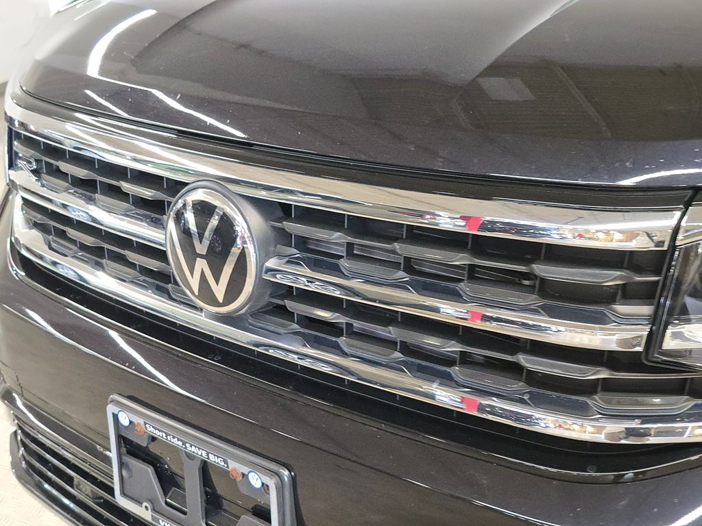 2021 Volkswagen Atlas V6 SE Technology R-Line photo 10