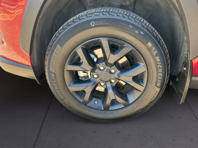 2023 Toyota RAV4 LE photo 14