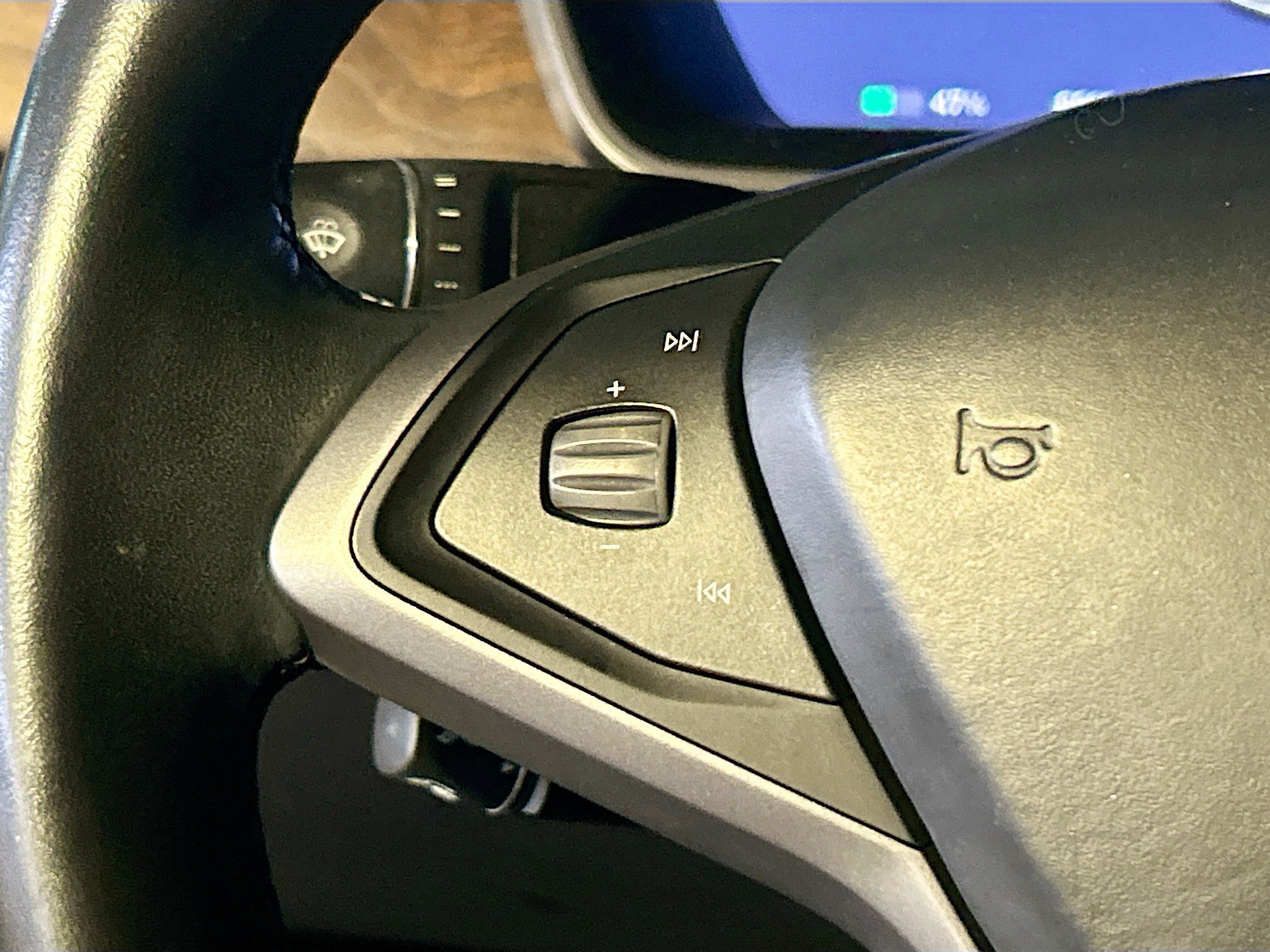 2021 Tesla Model S Long Range AWD photo 21
