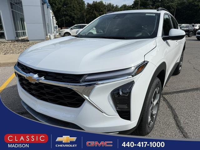 2025 Chevrolet Trax LT's photo