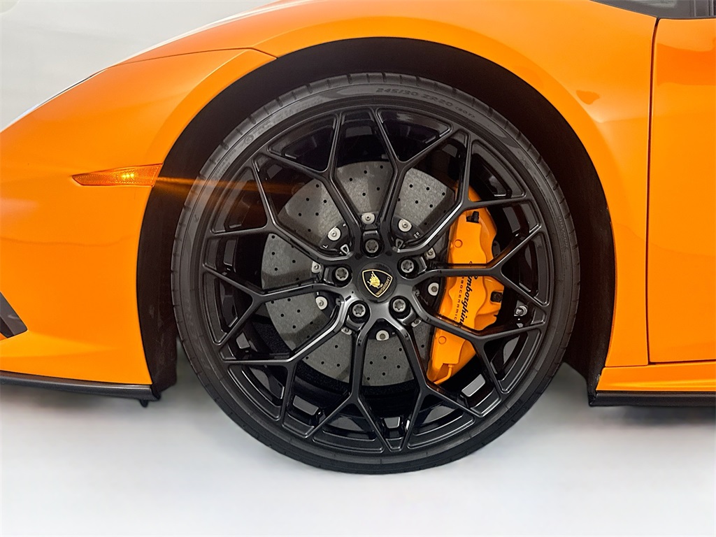 2020 Lamborghini Huracan Evo Spyder photo 27