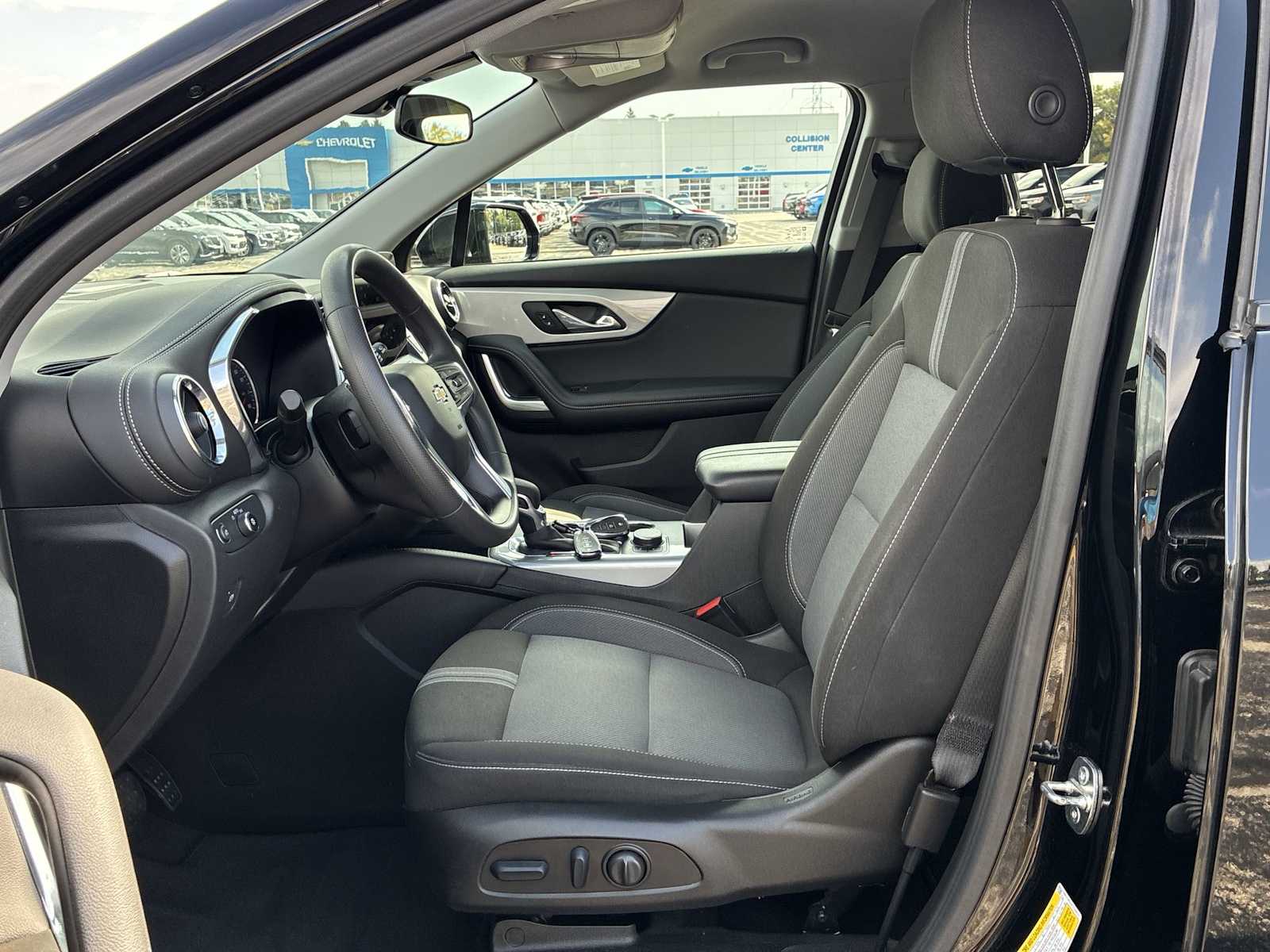 2023 Chevrolet Blazer 2LT photo 18