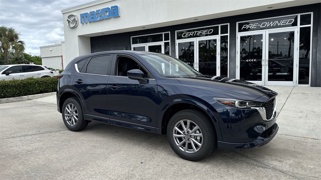 2025 Mazda CX-5 2.5 S Preferred photo 2