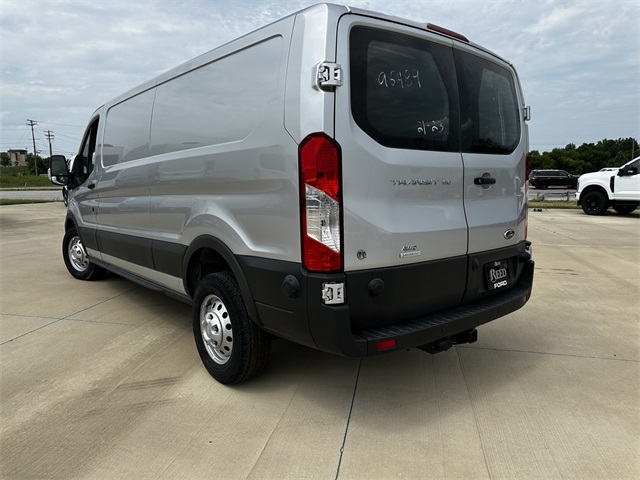 2024 Ford Transit photo 4
