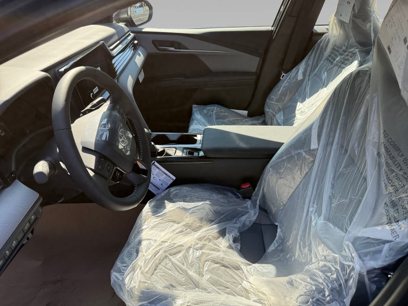 2026 Toyota Camry SE photo 9
