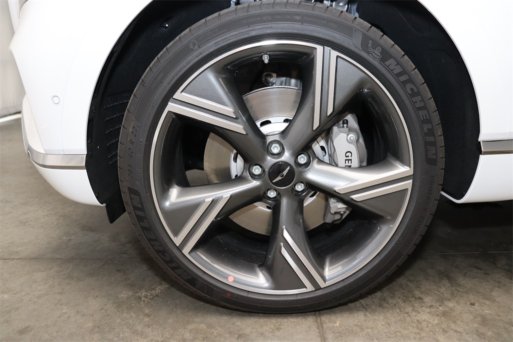 2025 Genesis GV80 2.5T Prestige AWD photo 3