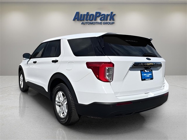 2023 Ford Explorer Base photo 4