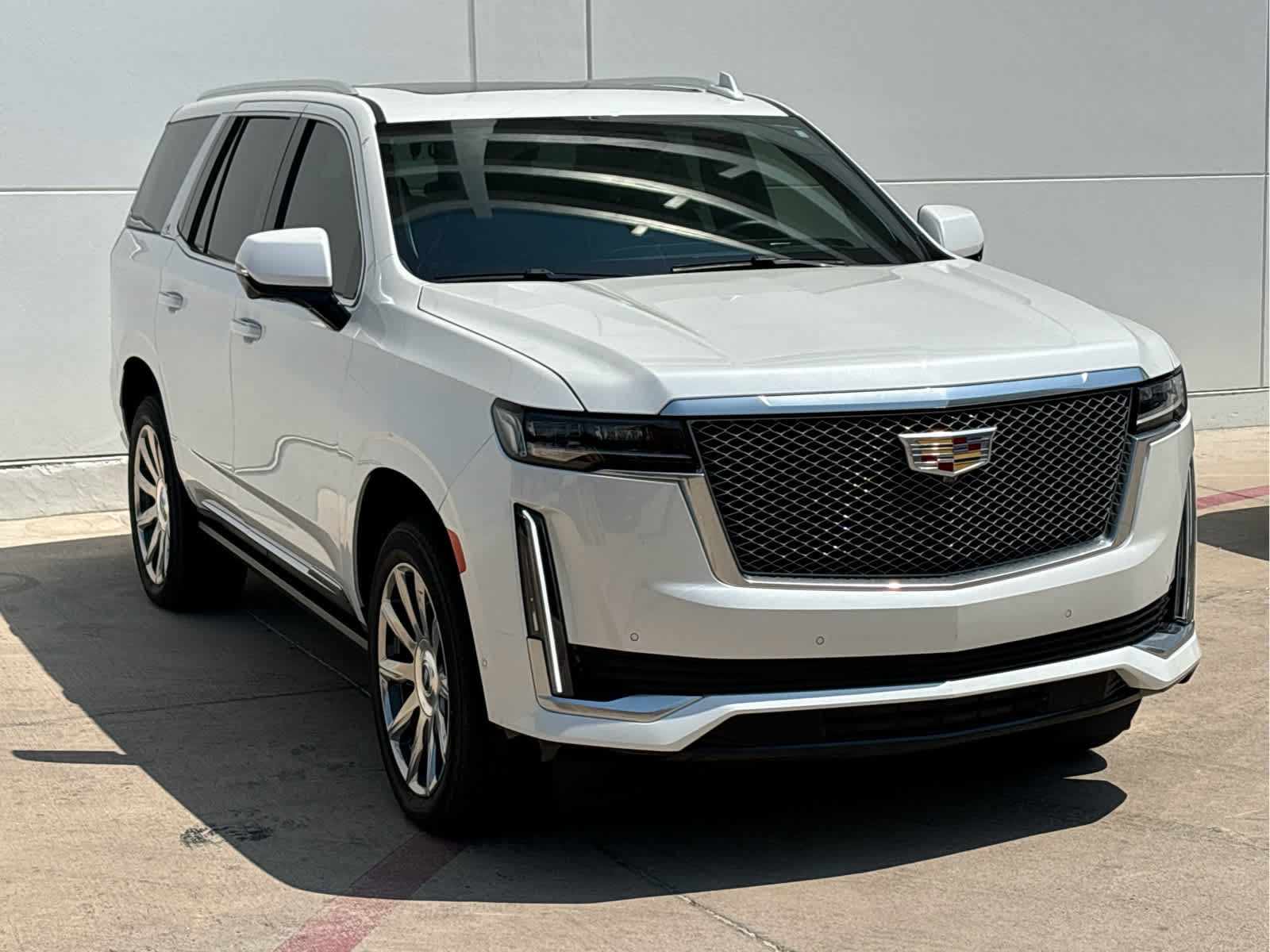 2024 Cadillac Escalade Premium Luxury Platinum photo 3