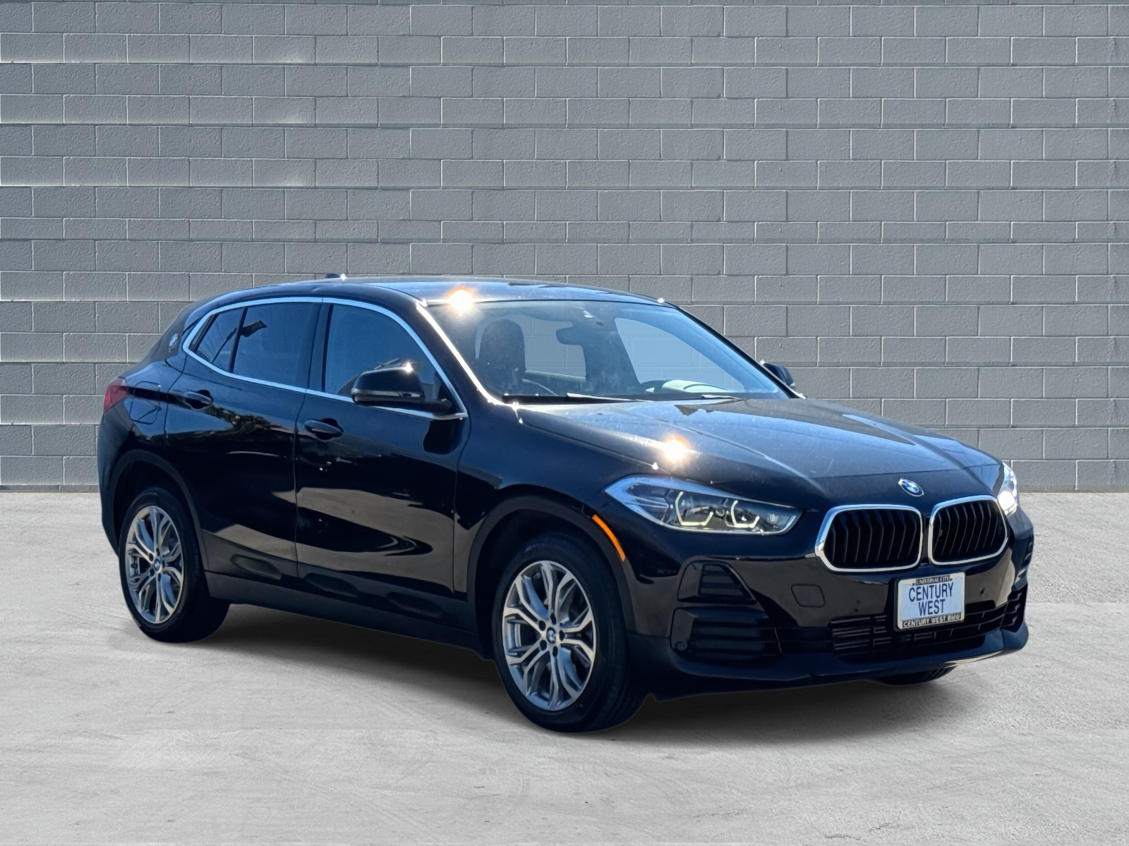 2022 BMW X2 28i
