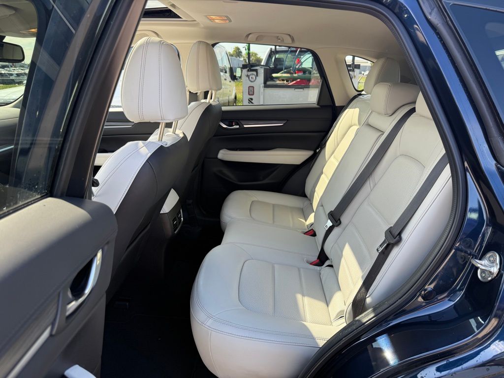 2021 Mazda CX-5 Grand Touring photo 6