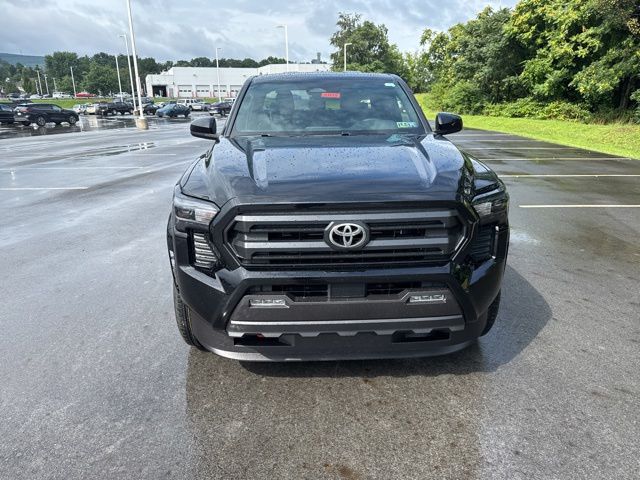 2025 Toyota Tacoma SR5 4x4 Double Cab photo 9