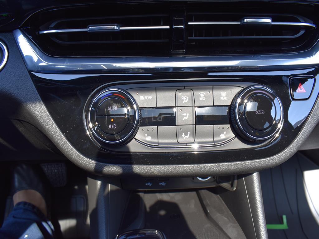 2025 Buick Envista ST photo 17