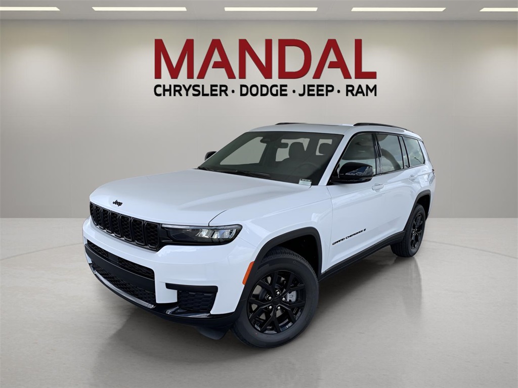 2025 Jeep Grand Cherokee L Altitude's photo