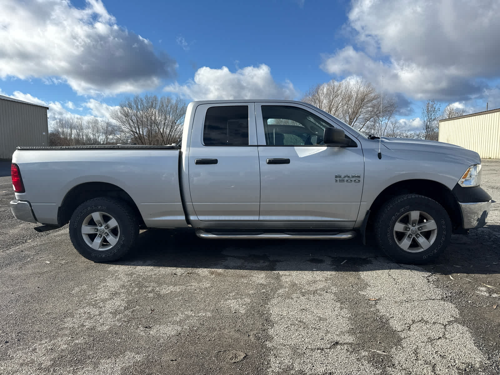 2014 Ram 1500 Tradesman photo 4