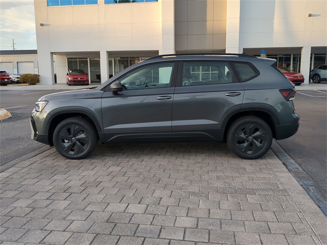 2025 Volkswagen Taos S photo 2