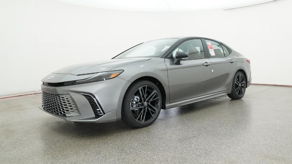 2025 Toyota Camry XSE photo 4