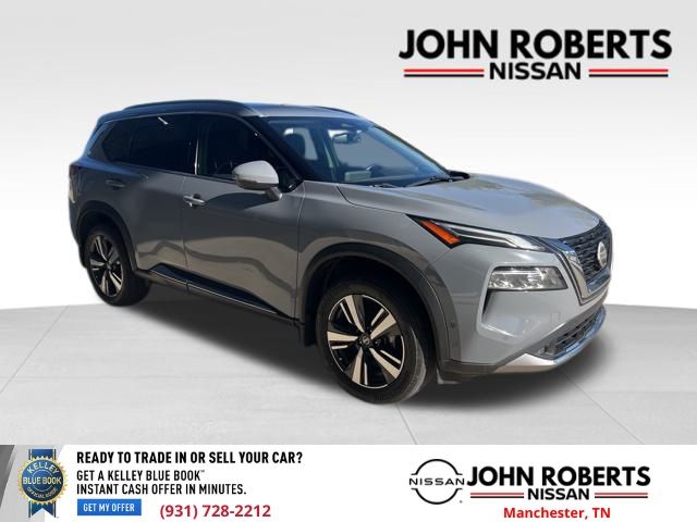 2021 Nissan Rogue Platinum's photo