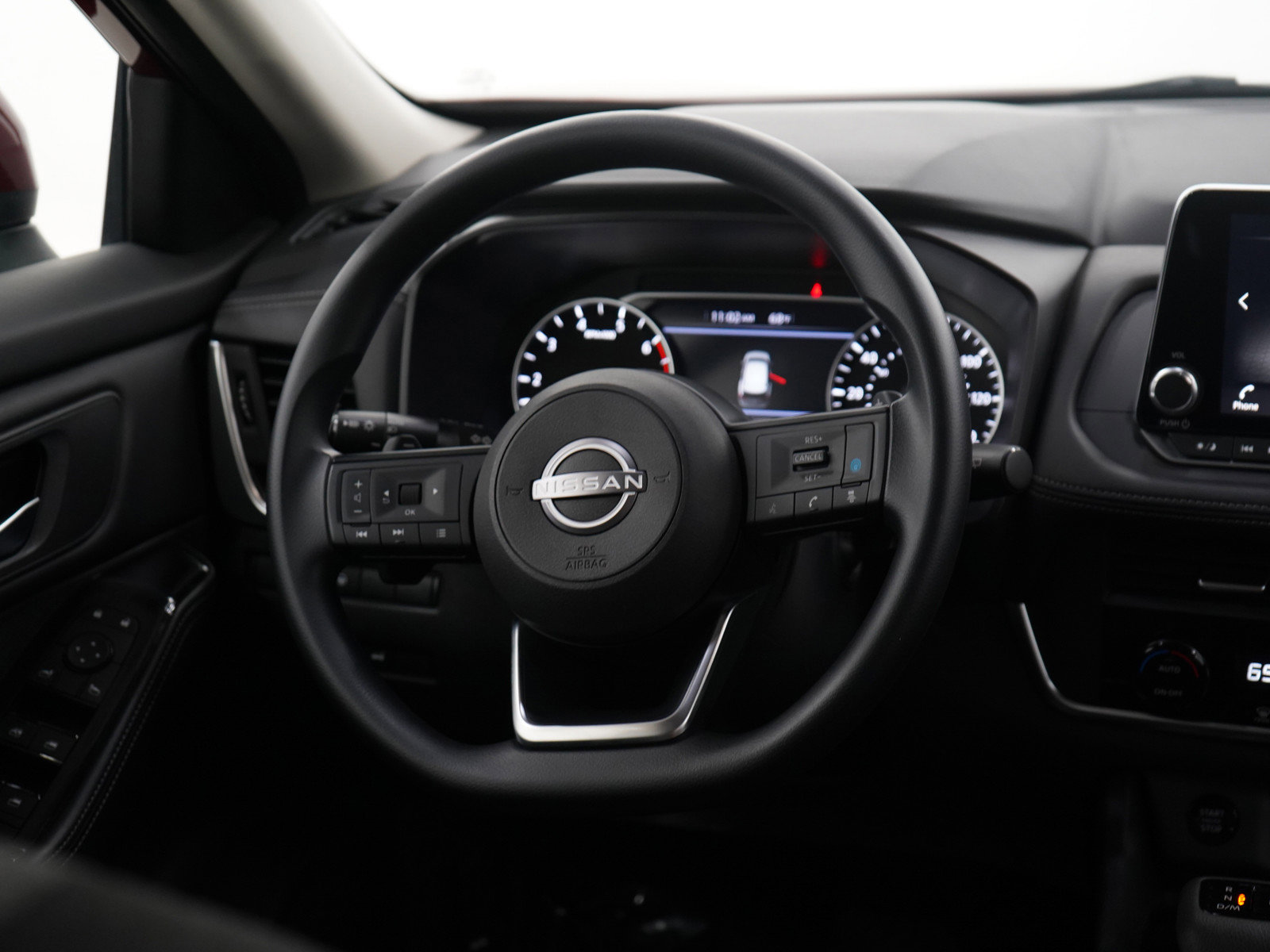 2024 Nissan Rogue SV photo 10