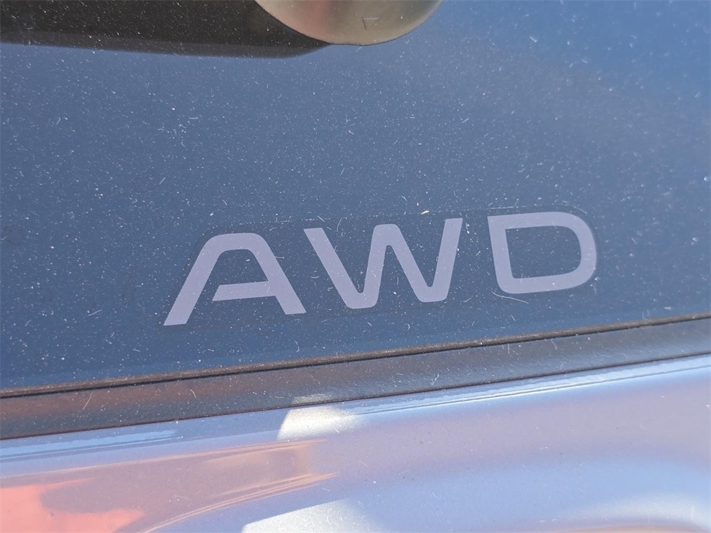 2026 Honda CR-V Hybrid Sport-L photo 10
