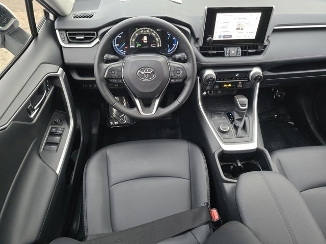 2024 Toyota RAV4 Hybrid XLE Premium photo 4